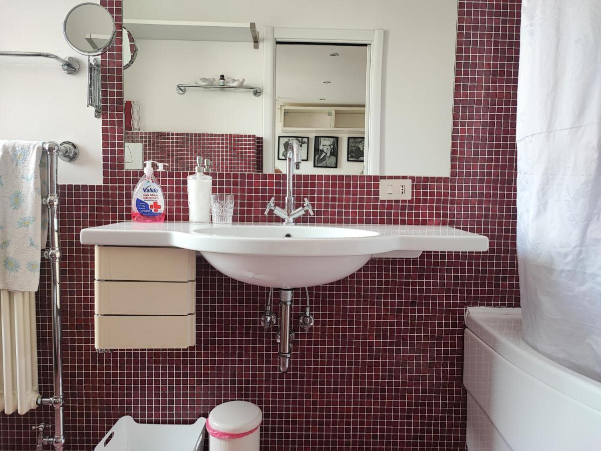 Appartement Domus Roma Centro Extérieur photo